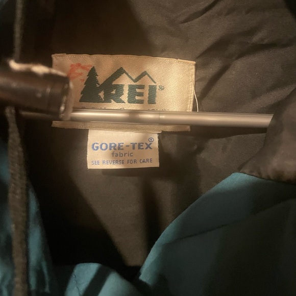Vintage 90s REI Women’s XL GORE-TEX Hooded Jacket Teal Waterproof - Picture 7 of 8